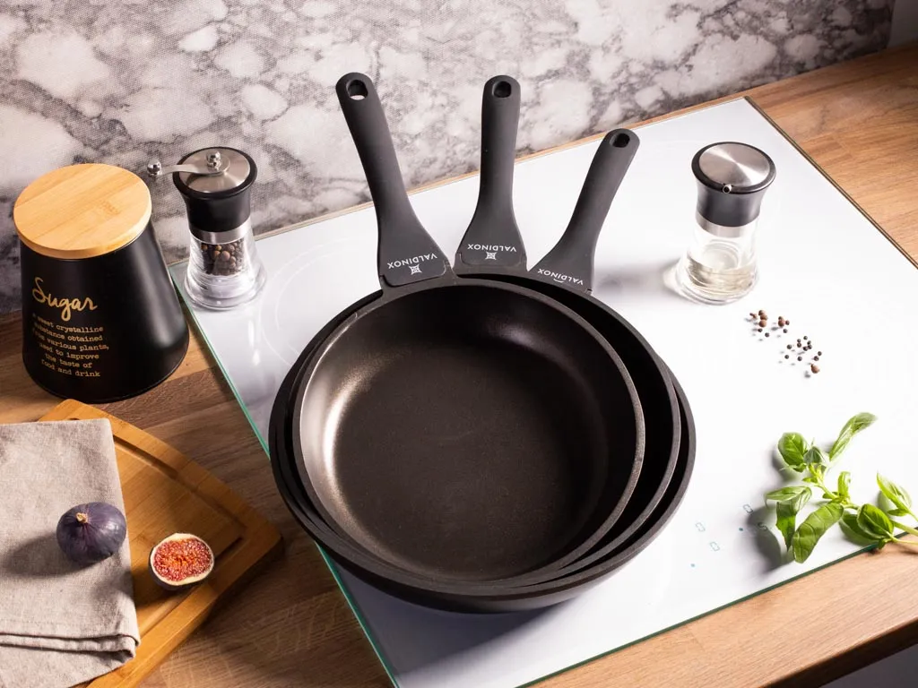 Zestaw 3 patelni na indukcję aluminiowych nieprzywierających Valdinox Expert 24/28/30 cm