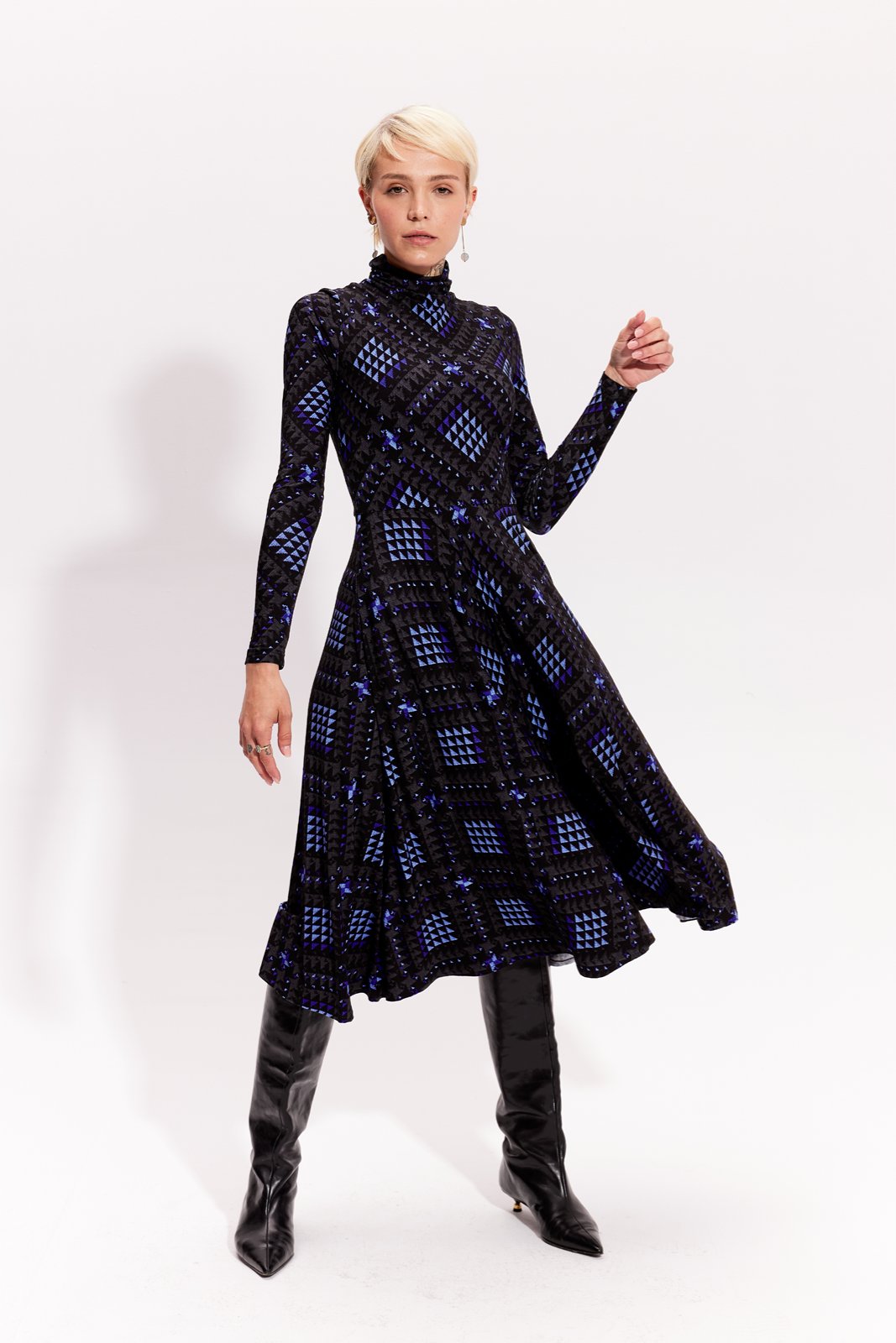 Risk Made in Warsaw Sukienka midi GO(LF) FOR IT print Tetrisk XS