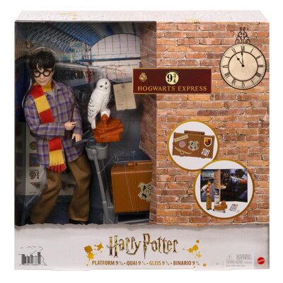 Lalka HARRY POTTER - DOLLS Peron 9 3/4 GXW31