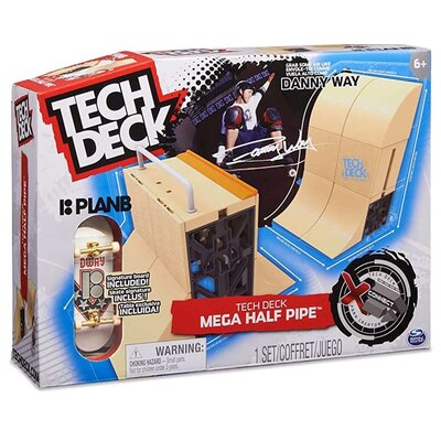 Zestaw do fingerboard SPIN MASTER Tech Deck Mega Half Pipe