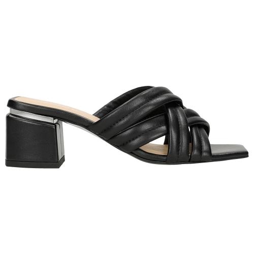 Wojas Czarne Skórzane Klapki Damskie Z Plecionymi Pikowanymi Paskami