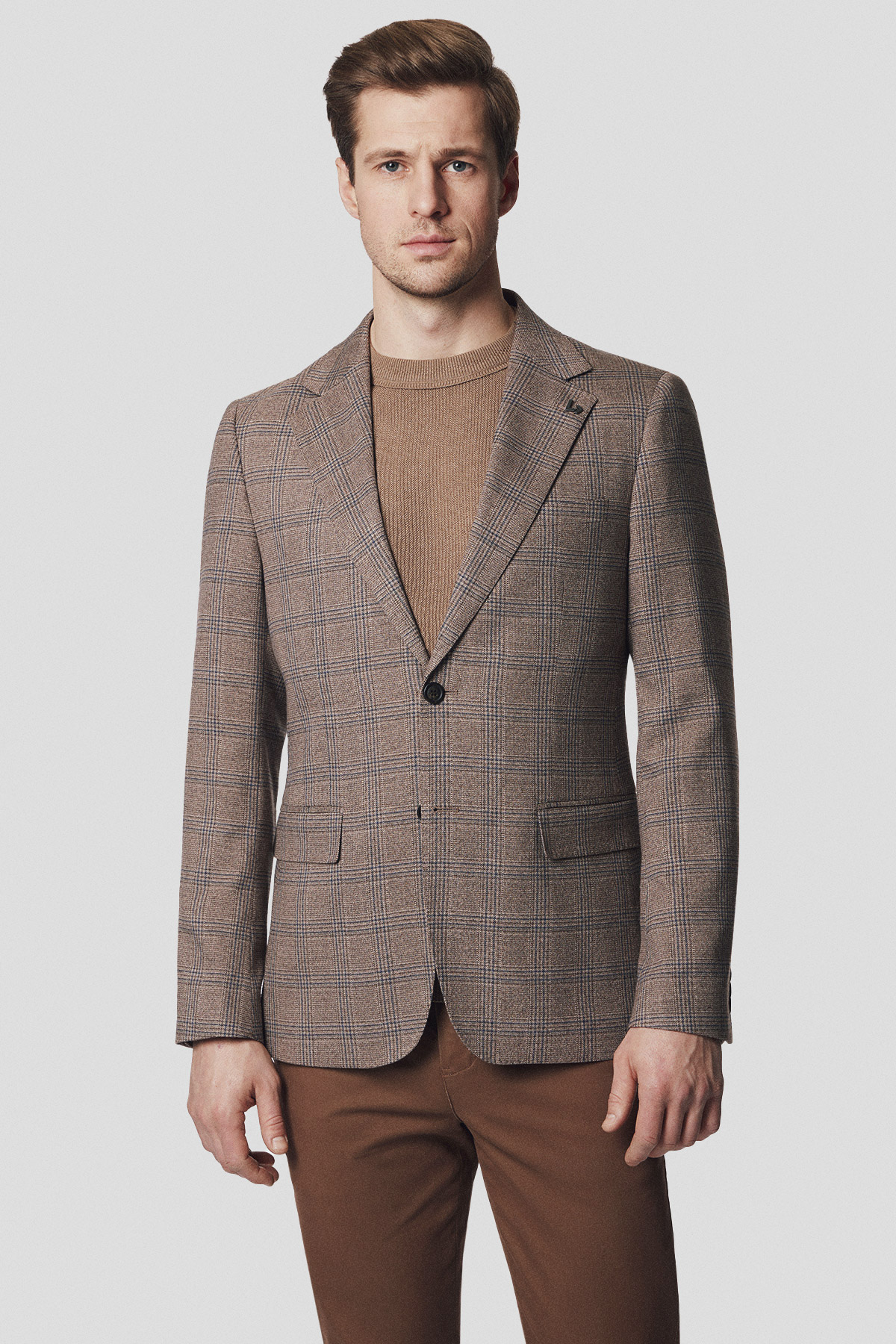 Lancerto Marynarka Beżowa w Kratę Awinion