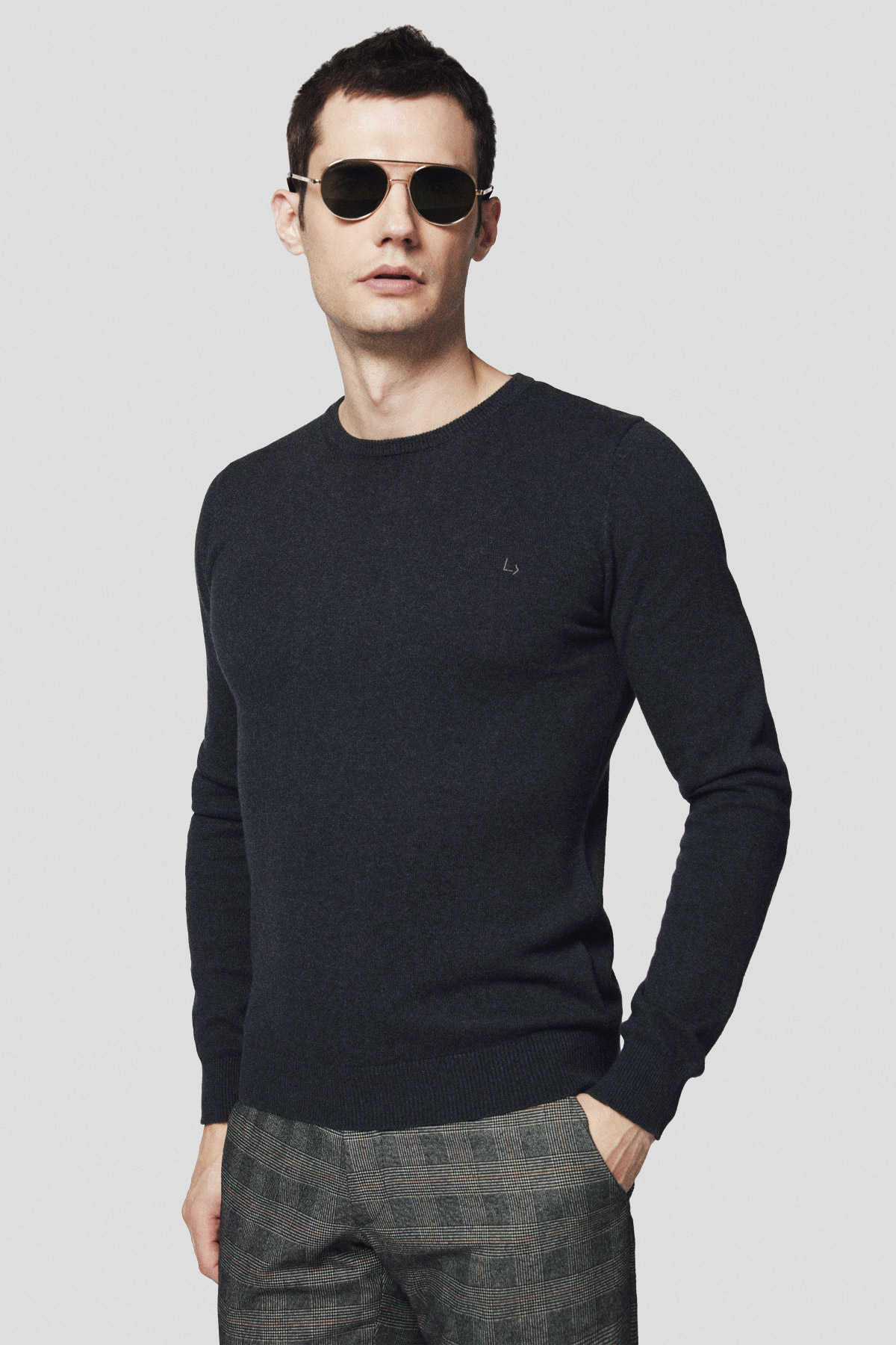 Lancerto Sweter Ciemnoszary z Bawełną Gładki Tony