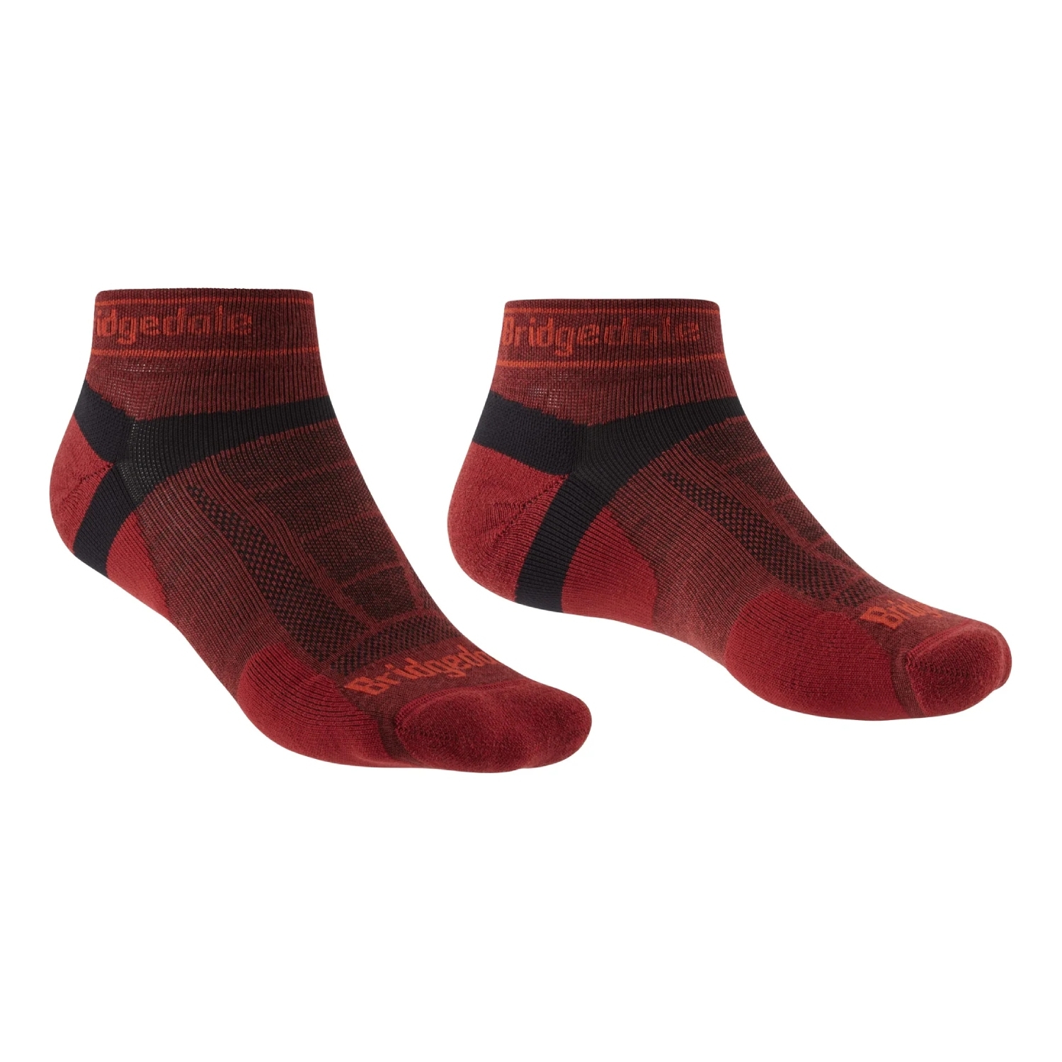 Męskie skarpety do biegania Bridgedale Ultralight T2 Merino Sport Low red - 44-47