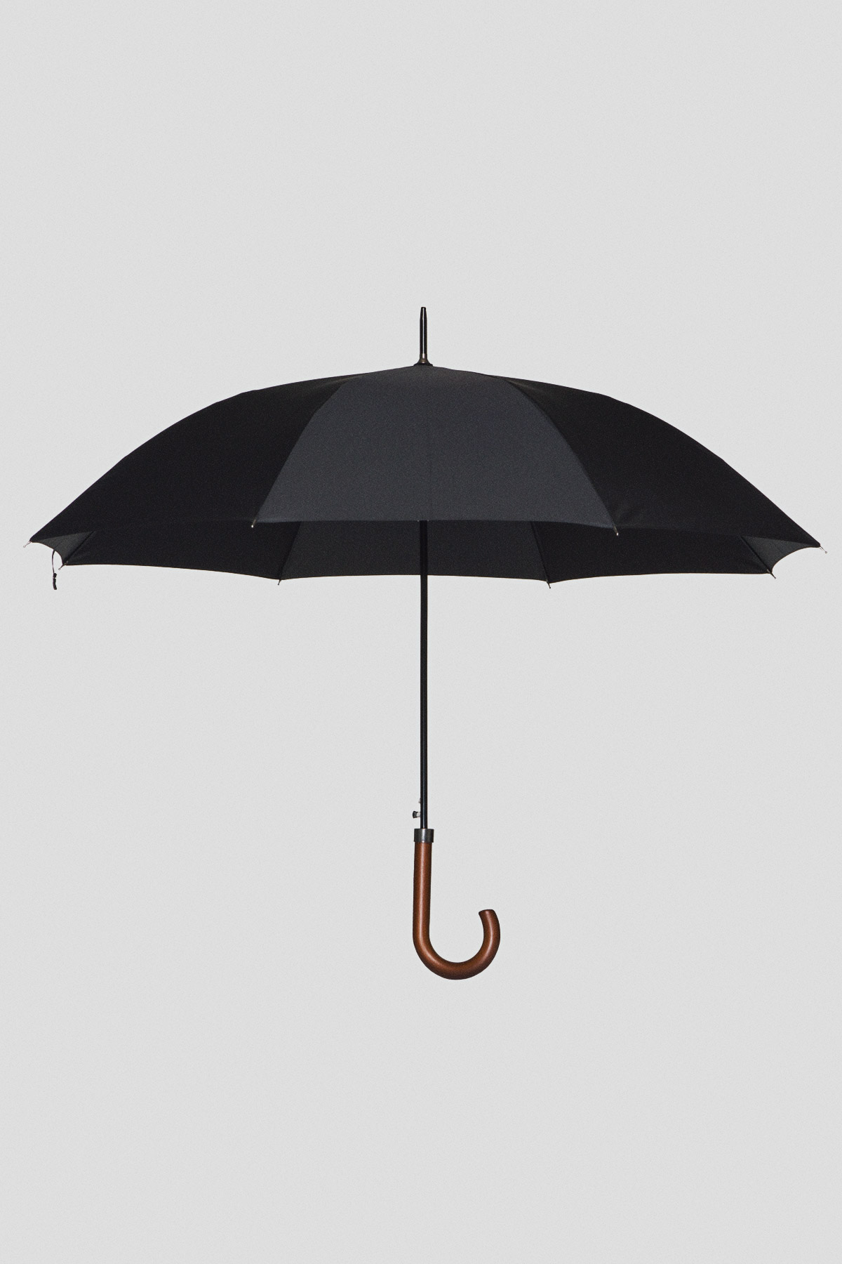 Lancerto Parasol Średniej Długości Czarny z Drewnianą Rączką