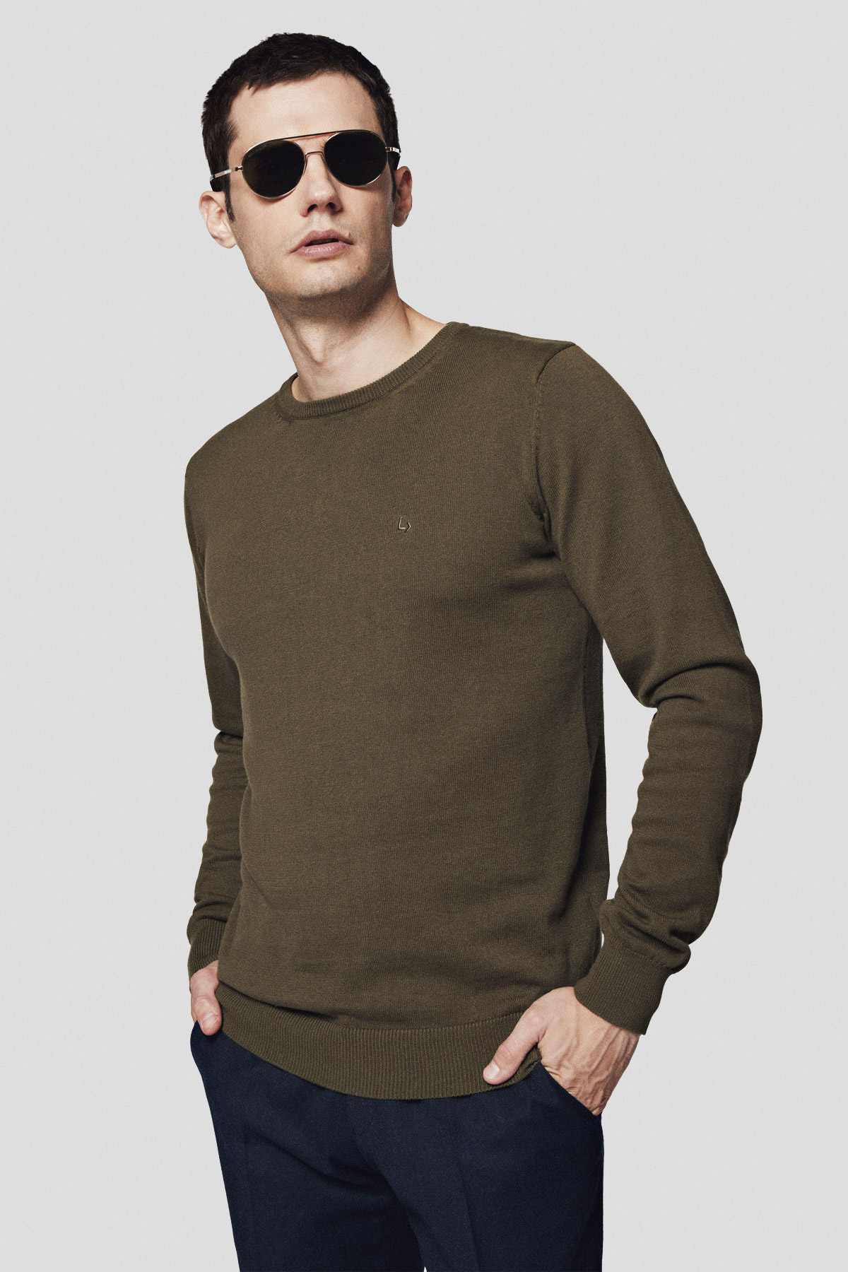 Lancerto Sweter Oliwkowy z Bawełną Gładki Tony