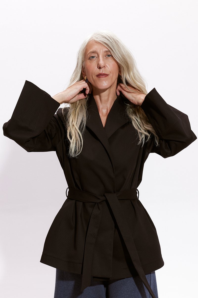 Risk Made in Warsaw Kopertowa marynarka SOME HOPE SHORT czarna S