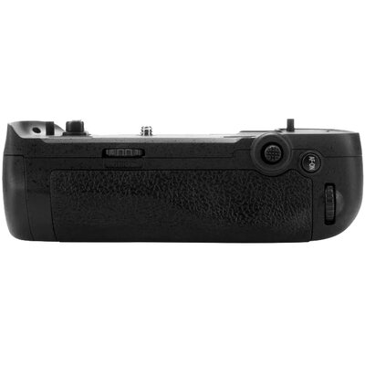 Uchwyt NEWELL Battery Pack MB-D17 do Nikon D500