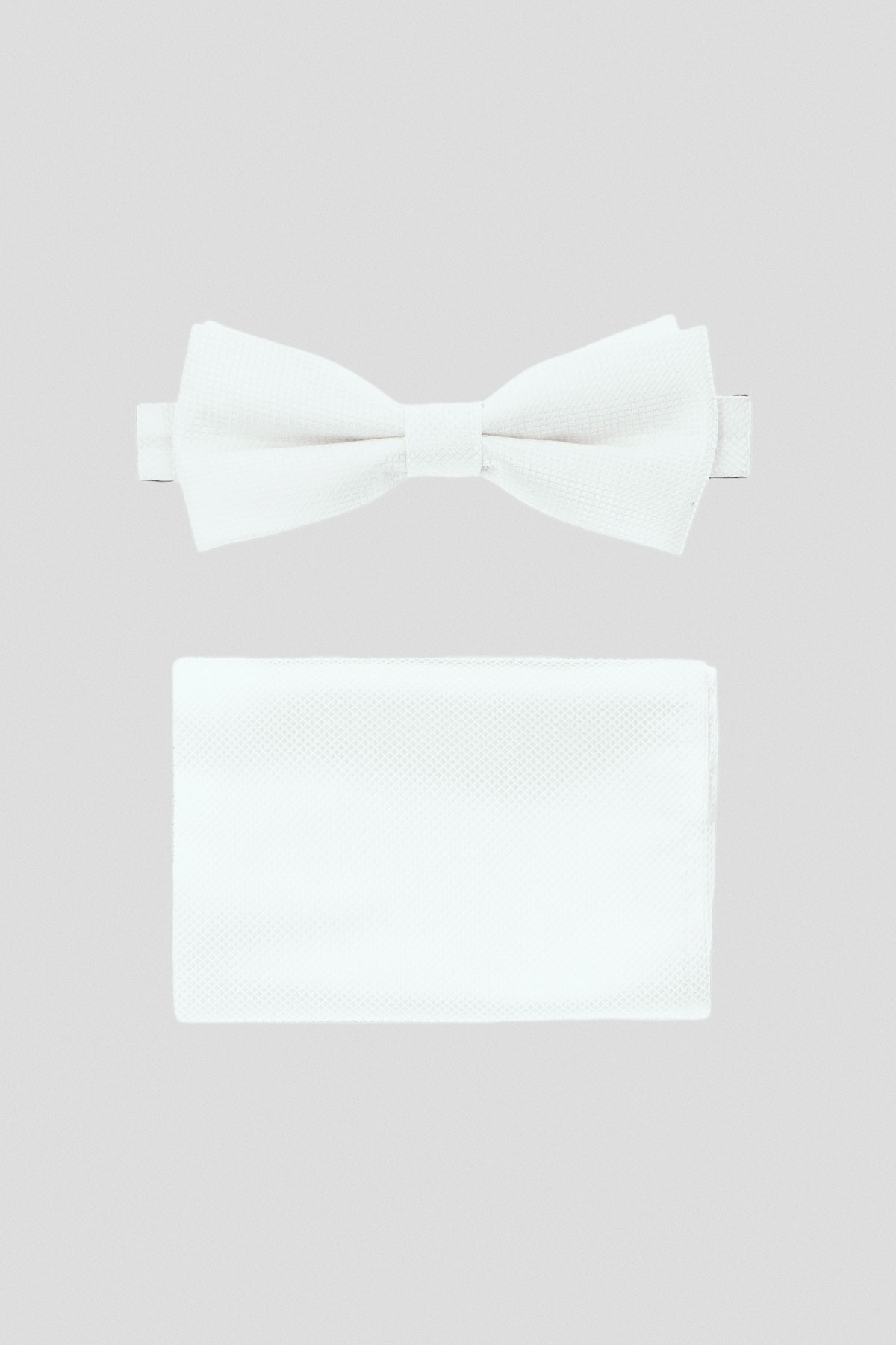 Lancerto Mucha Biała Plus Poszetka