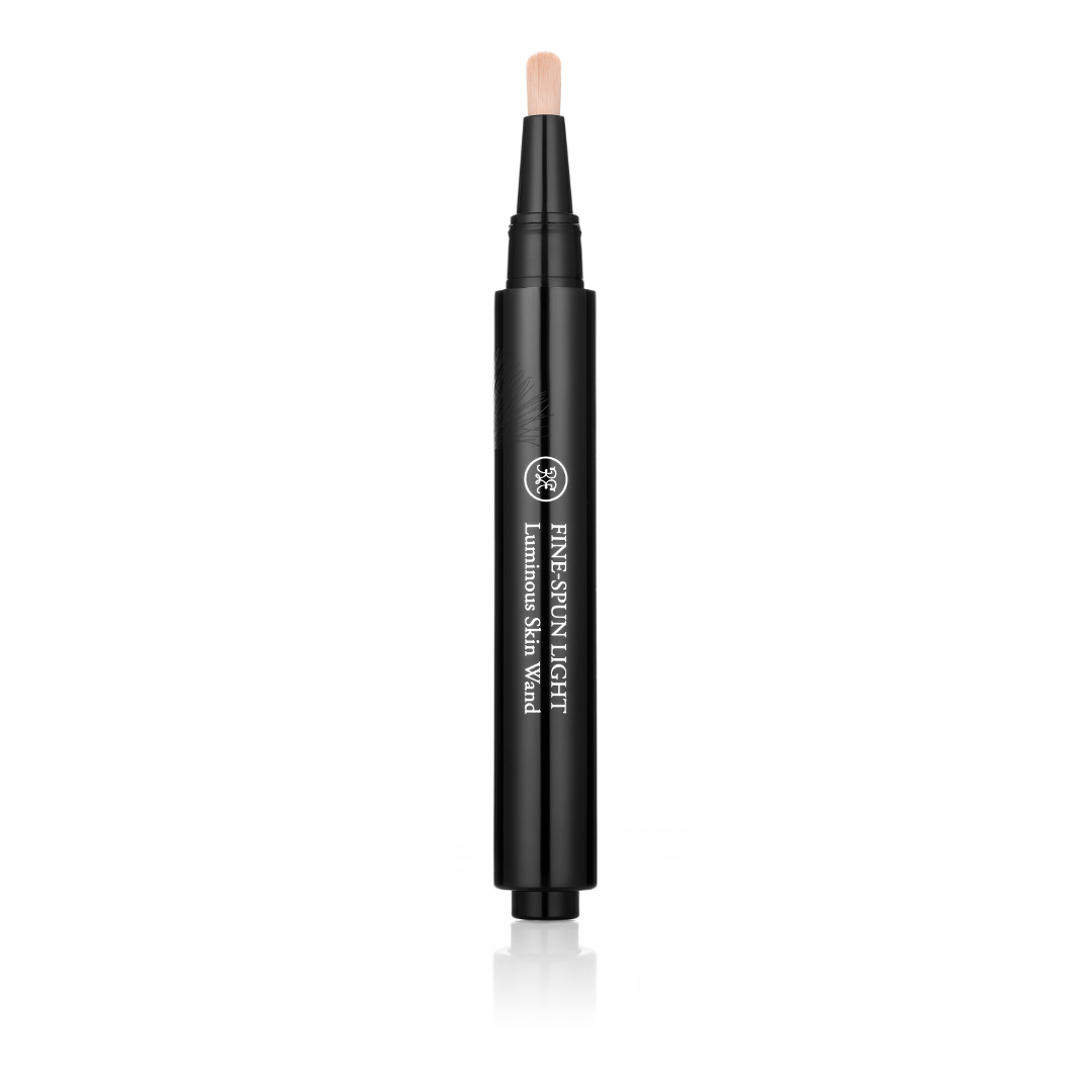 Rouge Bunny Rouge Fine-Spun Light Luminous Skin Wand  korektor rozświetlający do twarzy 024 Orionis, 2,5 ml